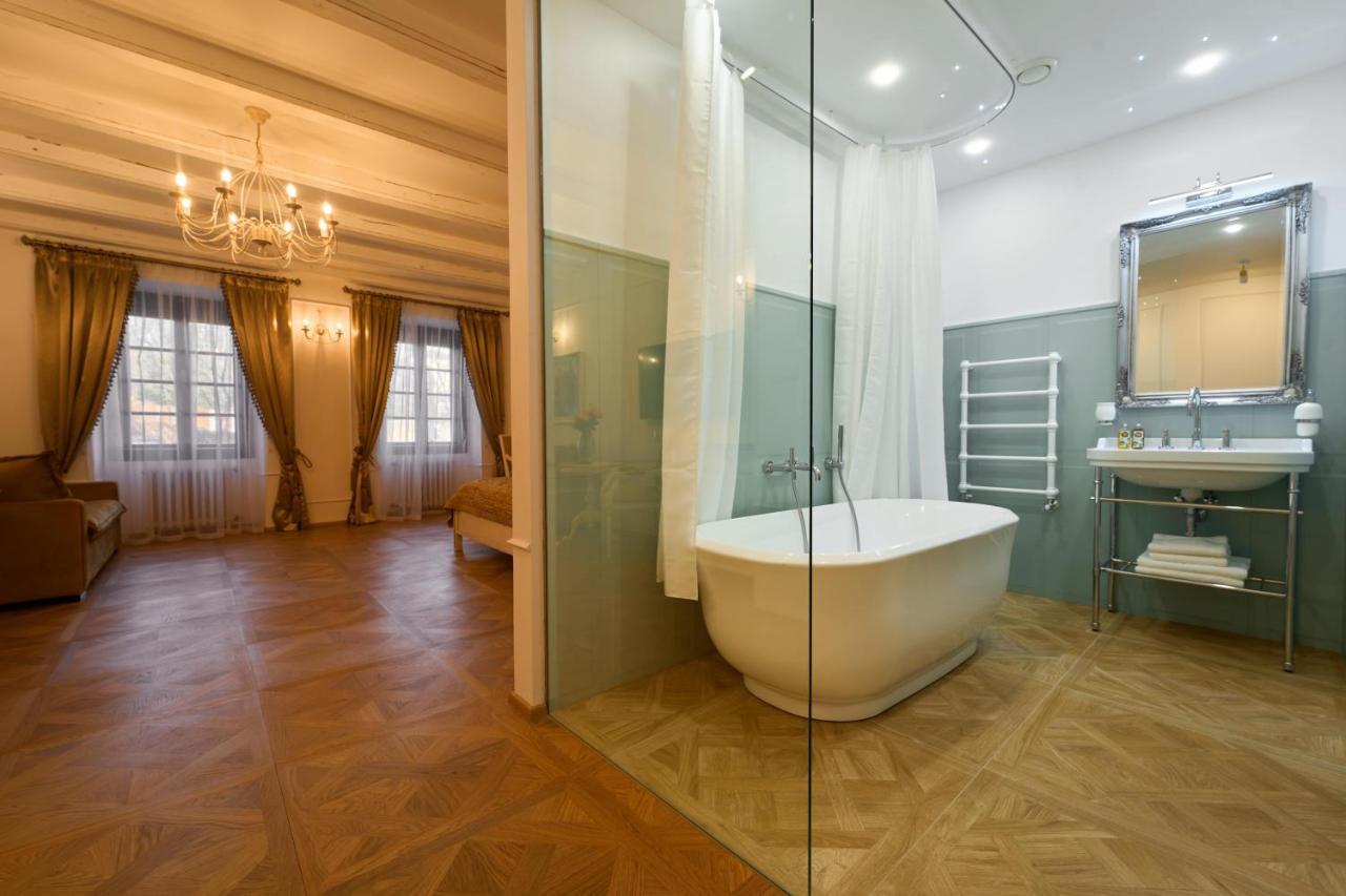 Spa Beerland Chateaux - U Zlate Hrusky / At Golden Pear Prague Exterior photo